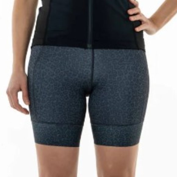 Women's Samsara 7" PADDED bike short for Peloton riders, never worn in Leopard - Picture 1 of 2